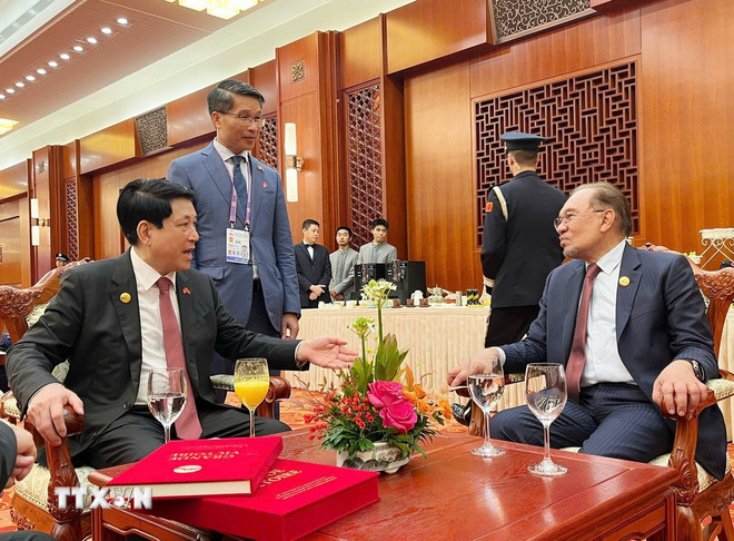 Chủ tịch nước gặp lãnh đạo các nước tại Lễ kỷ niệm chiến thắng phát xít ttxvn-chu-tich-nuoc-thu-tuong-malaysia-1.jpg