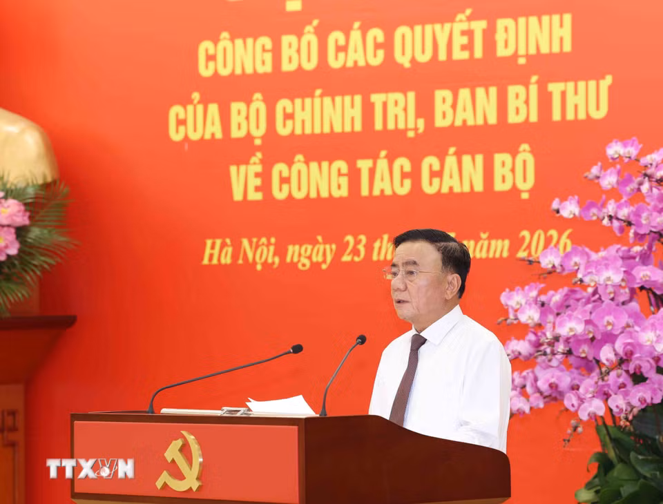 Đồng chí Trần Cẩm Tú, Ủy viên Bộ Chính trị, Thường trực Ban Bí thư, phát biểu giao nhiệm vụ. (Ảnh: Phương Hoa/TTXVN)