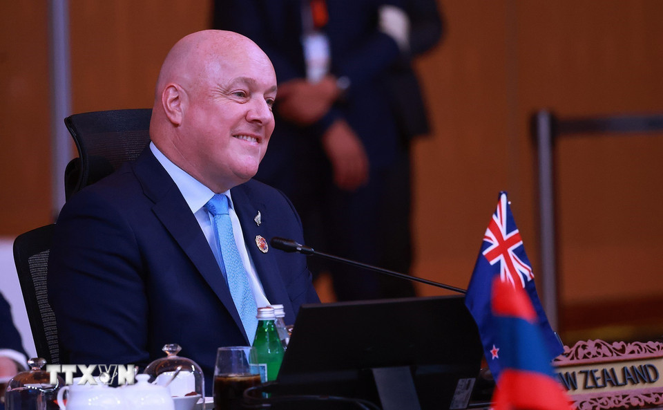 Thủ tướng New Zealand Christopher Luxon phát biểu. (Ảnh: Dương Giang/TTXVN)