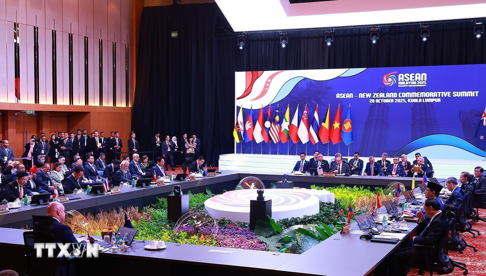 Sáng 28/10, tại Kuala Lumpur, Malaysia, Thủ tướng Phạm Minh Chính tham dự Hội nghị Cấp cao Kỷ niệm ASEAN-New Zealand. (Ảnh: Dương Giang/TTXVN)