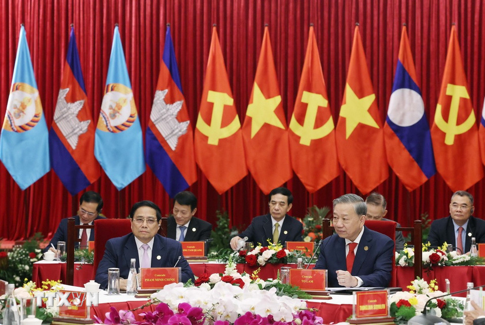 Tổng Bí thư Tô Lâm và Thủ tướng Phạm Minh Chính tại cuộc gặp. (Ảnh: Thống Nhất/TTXVN)