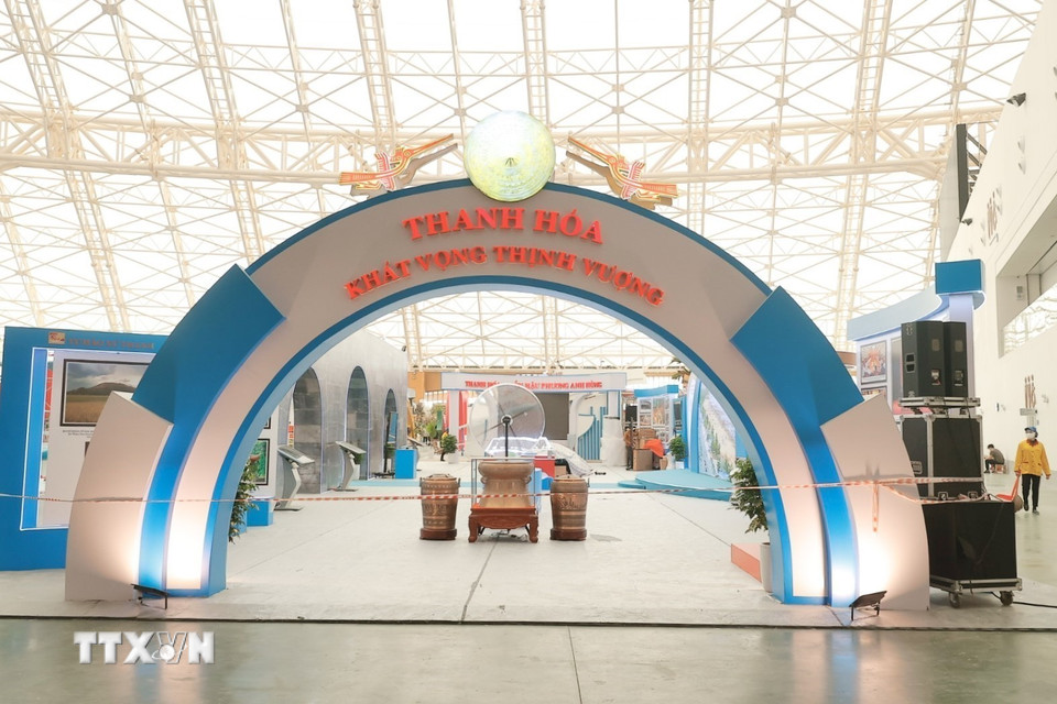 Các hạng mục của Triển lãm thành tựu đất nước nhân dịp kỷ niệm 80 năm Quốc khánh đang được gấp rút hoàn thiện. (Ảnh: Minh Quyết/TTXVN)