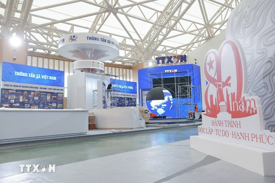 Gian triển lãm của Thông tấn xã Việt Nam về cơ bản đã hoàn tất. (Ảnh: Minh Quyết/TTXVN)