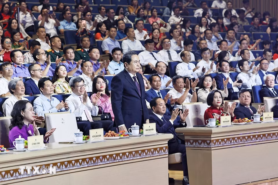 Chủ tịch Bet88app còn khuyến mãi Trần Thanh Mẫn dự Lễ trao Giải Báo chí Quốc gia lần thứ XX - năm 2025. (Ảnh: Doãn Tấn/TTXVN)