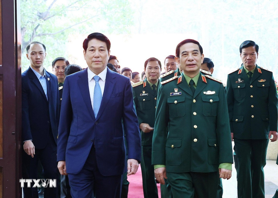 Chủ tịch nước Lương Cường dự Hội nghị Quân chính toàn quân năm 2024. (Ảnh: Lâm Khánh/TTXVN)