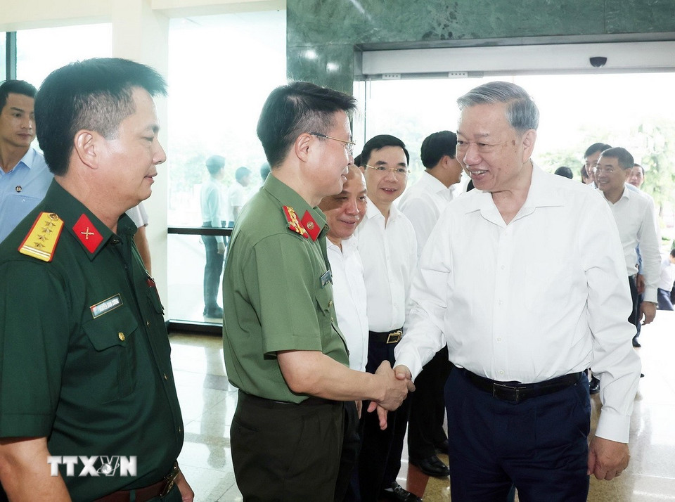 Tổng Bí thư Tô Lâm và các đại biểu. (Ảnh: Thống Nhất/TTXVN)