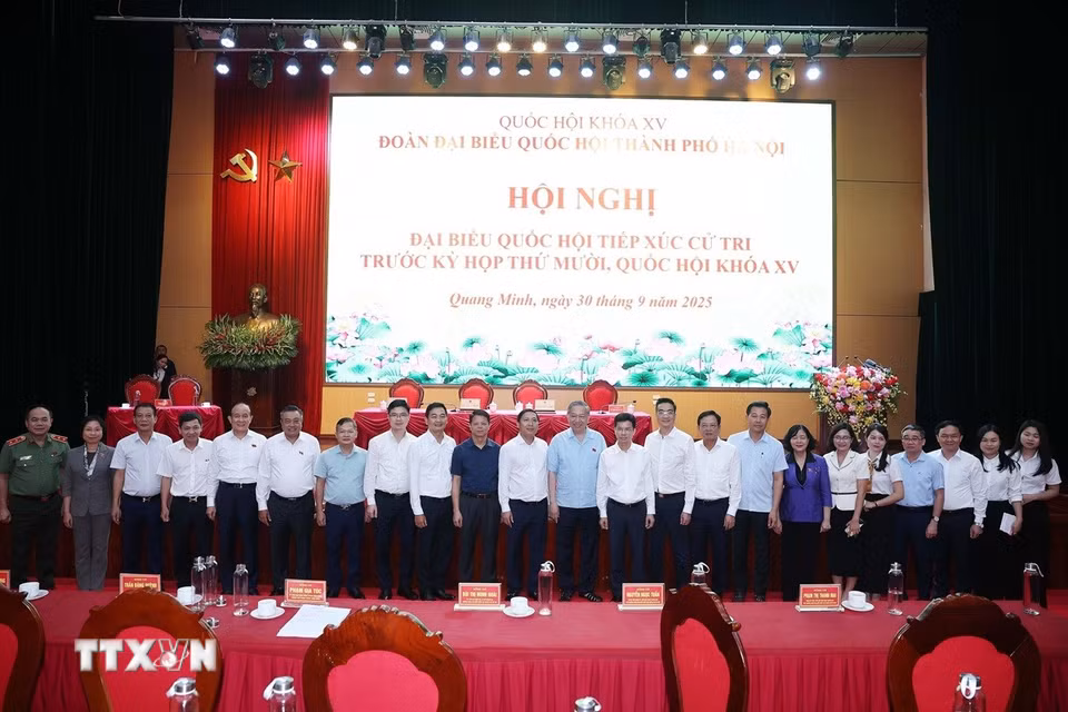 Tổng Bí thư Tô Lâm và các đại biểu. (Ảnh: Thống Nhất/TTXVN)