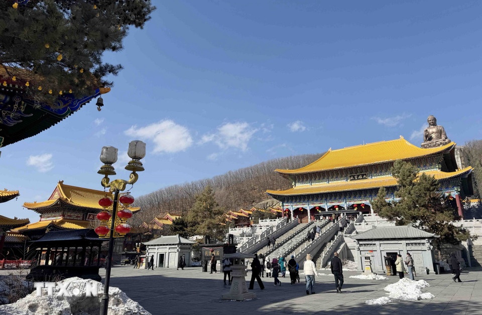 Một góc Khu quần thể Du lịch Văn hóa Lục Đỉnh Sơn. (Ảnh: Công Tuyên/TTXVN)