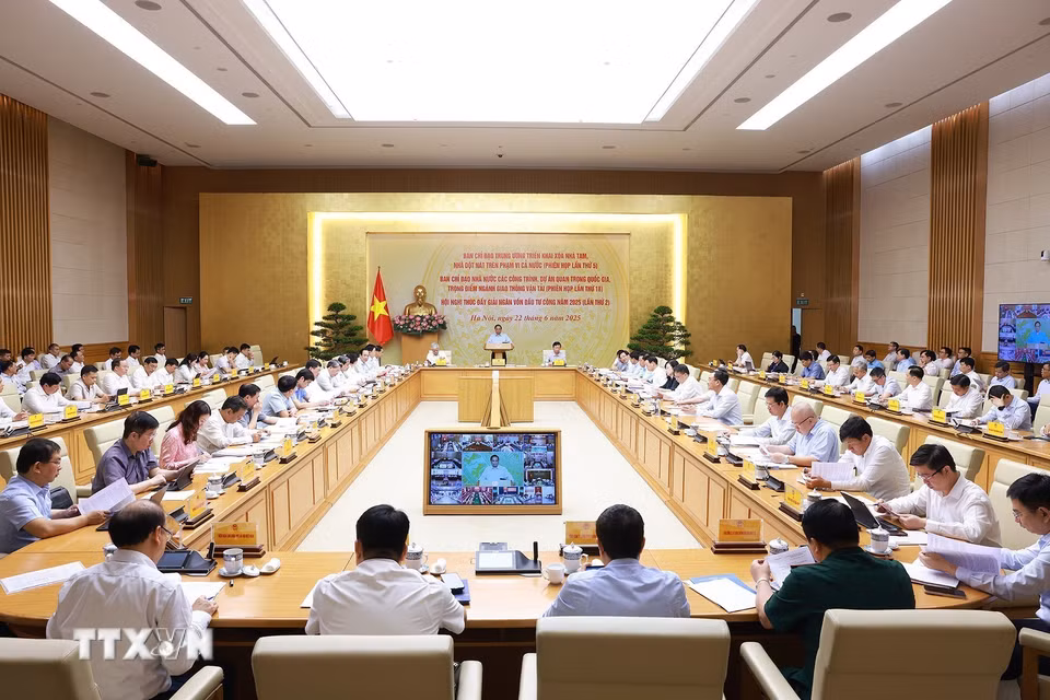 Phiên họp liên Ban chỉ đạo về xóa nhà tạm và dự án trọng điểm. (Ảnh: Dương Giang/TTXVN)