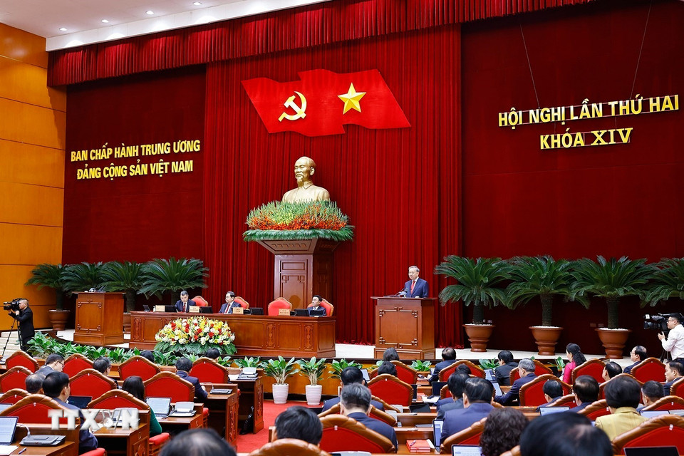 Tổng Bí thư Tô Lâm phát biểu khai mạc Hội nghị lần thứ hai Ban Chấp hành Trung ương Đảng khóa XIV. (Ảnh: Doãn Tấn/TTXVN)