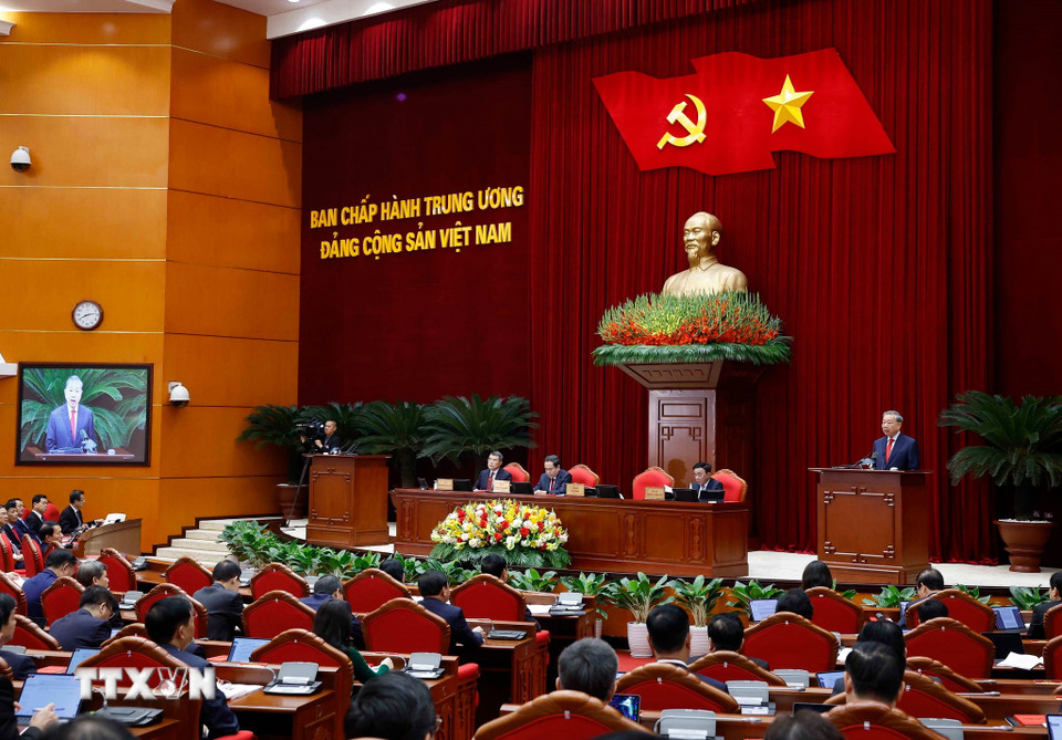 Tổng Bí thư Tô Lâm phát biểu khai mạc Hội nghị lần thứ hai Ban Chấp hành Trung ương Đảng khóa XIV. (Ảnh: Thống Nhất/TTXVN)