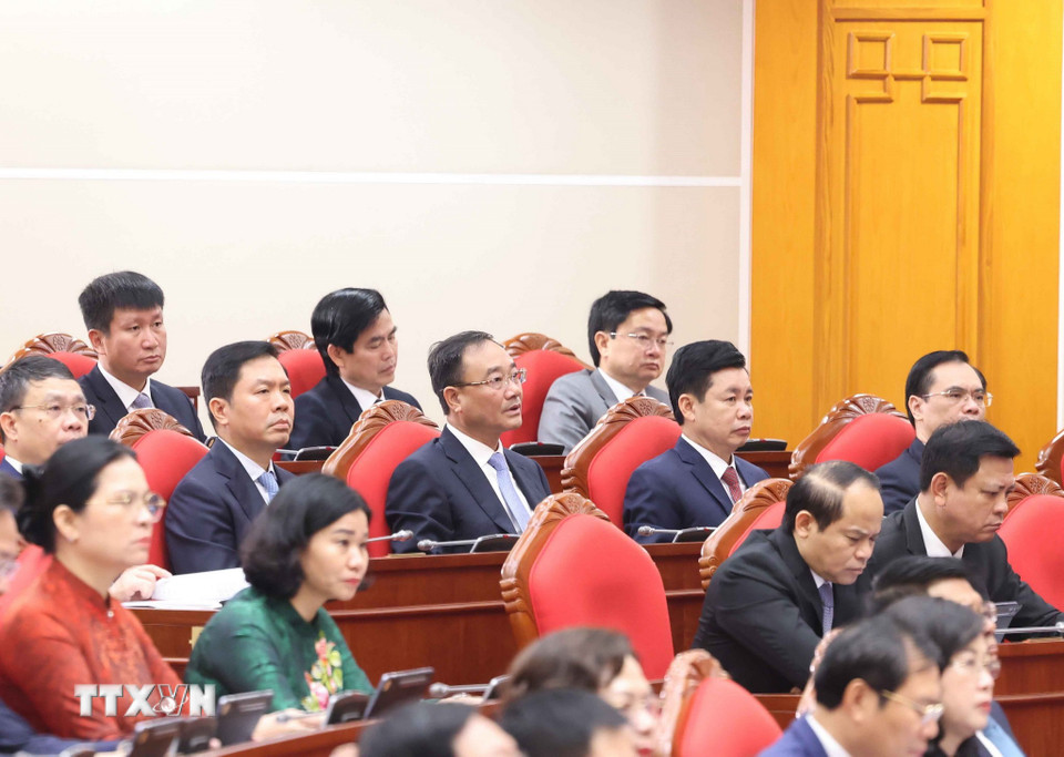 Đại biểu dự khai mạc Hội nghị lần thứ hai Ban Chấp hành Trung ương Đảng khóa XIV. (Ảnh: Thống Nhất/TTXVN)