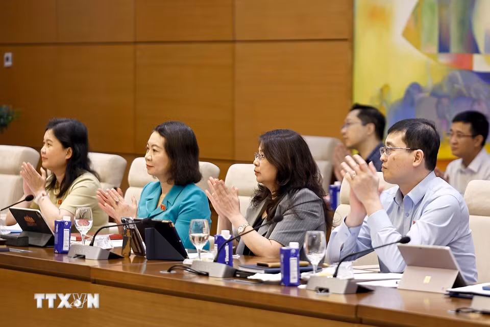 Đại biểu dự cuộc làm việc. (Ảnh: Doãn Tấn/TTXVN)