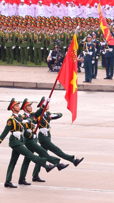 Khối sỹ quan Lục quân Quân đội Nhân dân Việt Nam trong Lễ diễu binh Kỷ niệm 80 năm Quốc khánh 2/9/2025. (Ảnh: TTXVN)