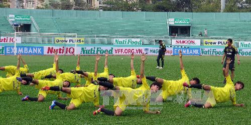 Cận cảnh U19 Tottenham và U19 Nhật Bản tập luyện ảnh 5