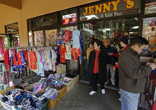 Việt kiều xin nghỉ việc sau khi trúng độc đắc 324 triệu USD ảnh 1