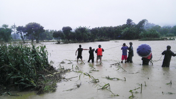 Hà Tĩnh: Một người tử vong do bị sét đánh trên đường vắng ảnh 1