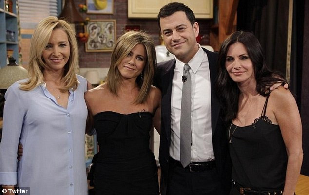 Dàn sao Friends tái ngộ sau 10 năm trong “Jimmy Kimmel Live" ảnh 1