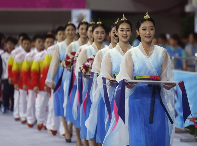 "Cuộc chiến sắc đẹp" giữa Hàn Quốc và Triều Tiên ở ASIAD ảnh 1