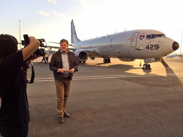 Trực tiếp máy bay Mỹ, Australia tìm mảnh vỡ nghi của MH370 ảnh 4