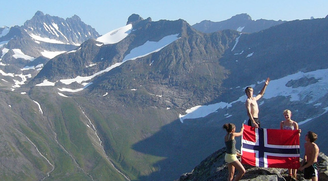 Điểm mặt "16 xã hội tiến bộ nhất thế giới" dựa trên chỉ số SPI ảnh 1