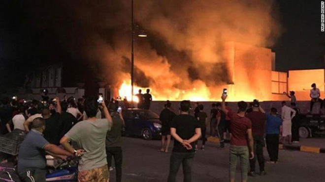 Video hiện trường nơi tướng Iran Soleimani bị Mỹ sát hại ảnh 1