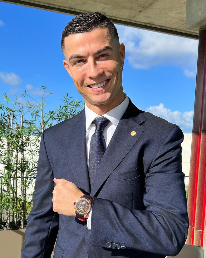 Cristiano Ronaldo bị tố chơi xỏ Manchester United sau chia tay ảnh 2