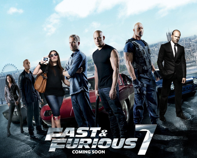 Nghẹt thở với cảnh đua xe ấn tượng của "Fast & Furious 7" ảnh 1