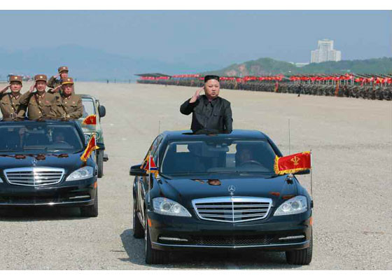 Cận cảnh lãnh đạo Triều Tiên Kim Jong-un thị sát tập trận ảnh 5