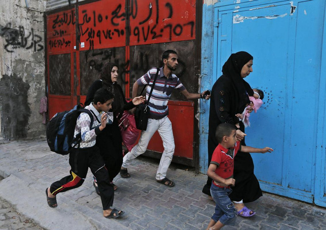 Israel tiếp tục không kích Dải Gaza khiến 11 người thiệt mạng ảnh 1