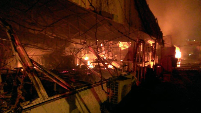 Hà Nội: Cháy lớn tại khu Nam Trung Yên, gần tòa nhà Keangnam ảnh 8