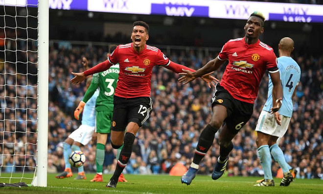 Pogba hất đổ tiệc mừng của Manchester City, Bayern lên ngôi sớm ảnh 2