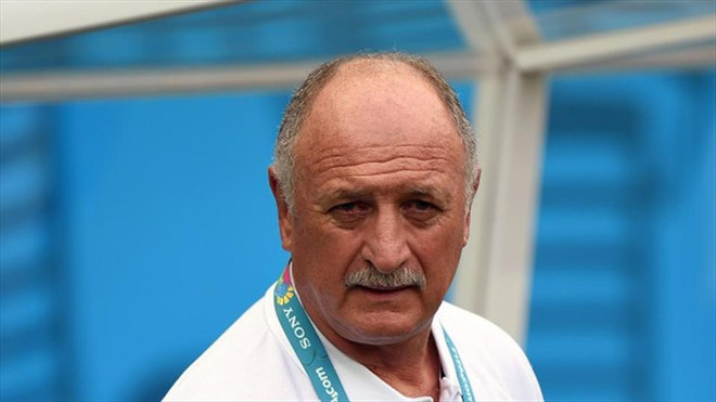 Huấn luyện viên Scolari đang đánh lạc hướng dư luận Brazil ảnh 1