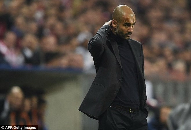 Pep Guardiola tự nhận lỗi nhưng vẫn cố bảo vệ "tiki-taka" ảnh 1