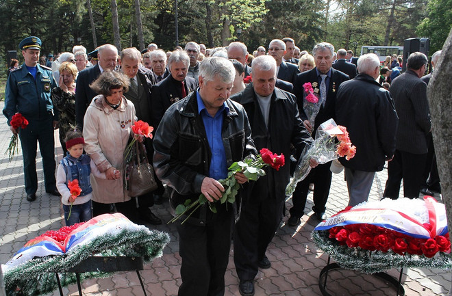 [Photo] Tưởng niệm các nạn nhân của thảm họa Chernobyl ảnh 3