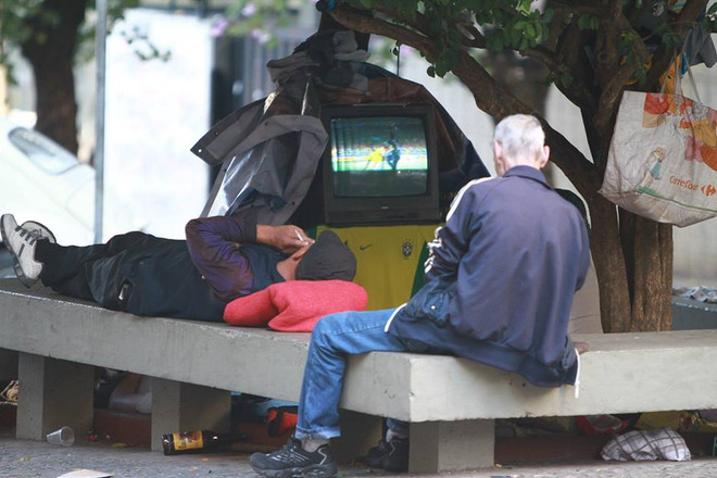 Muôn mặt kiểu xem đội nhà Brazil thi đấu tại Belo Horizonte ảnh 4