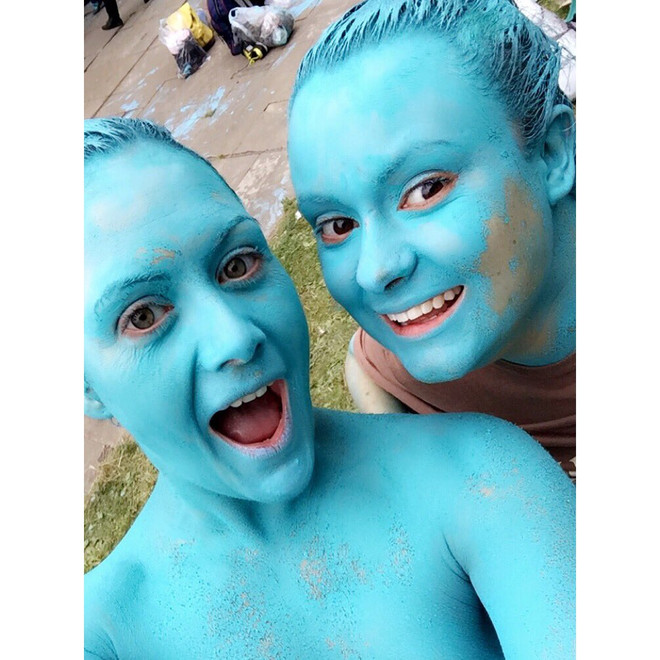 Biển người khỏa thân chụp ảnh tại thủ đô văn hóa sắp tới của Anh ảnh 4