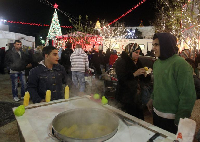 Giáo hoàng Francis đón Giáng sinh đầu tiên ở Vatican ảnh 2