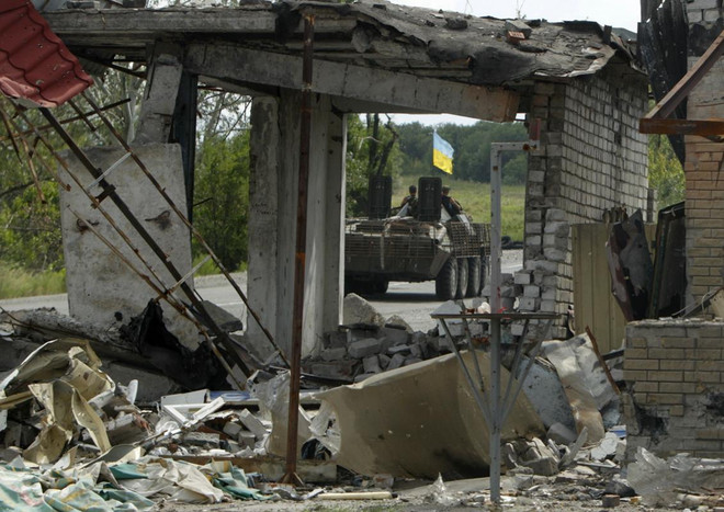 Thủ tướng Ukraine cũng công bố "lệnh trừng phạt" nhằm vào Nga ảnh 1