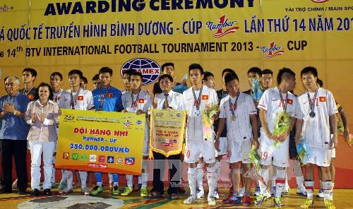 U23 Việt Nam thua sát nút Bình Dương ở chung kết BTV Cup ảnh 1