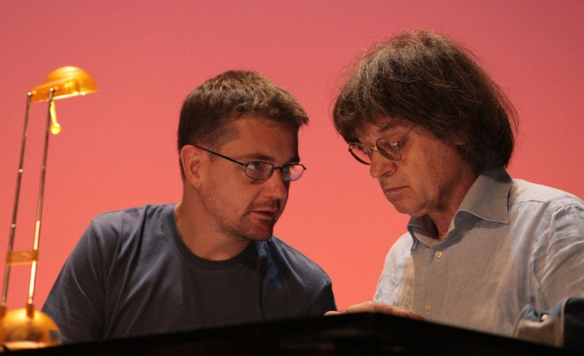 Tổng biên tập tạp chí Pháp thiệt mạng trong vụ khủng bố ở Paris ảnh 2