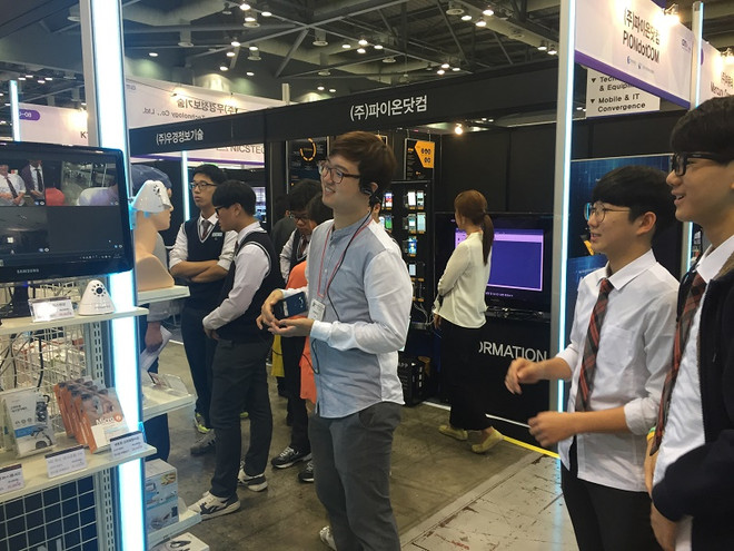 [Photo] "Mãn nhãn" với các ứng dụng đột phá tại GMV 2016 ảnh 6