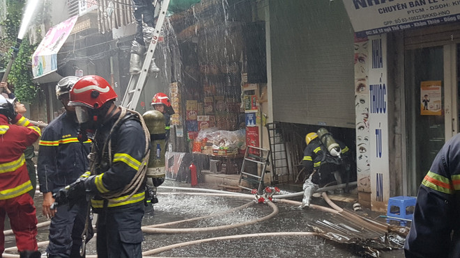 Hà Nội: Nạn nhân nhỏ nhất trong vụ cháy nhà ở ngõ Thổ Quan mới 11 tuổi ảnh 2