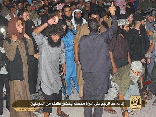 Sự tàn bạo của ISIS khiến Bin Laden cũng phải khiếp đảm ảnh 2