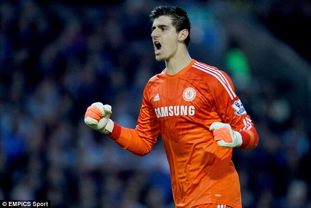 Với Thibaut Courtois, Chelsea không còn cần đến Petr Cech ảnh 1