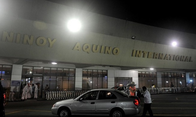 Philippines phát hiện xe van chở bom đậu ở sân bay quốc tế ảnh 1