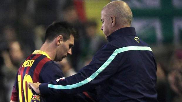 Tiết lộ sốc về chấn thương ghê rợn của Lionel Messi ảnh 1