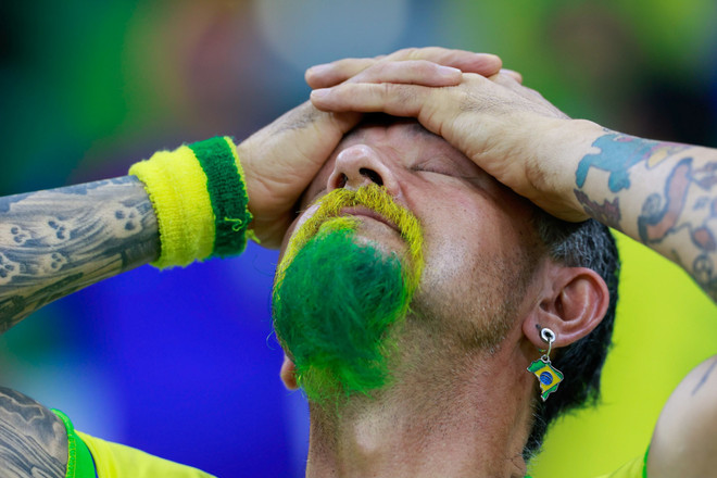 [Photo] Nước mắt lăn dài trên má Neymar, Brazil chia tay World Cup ảnh 13