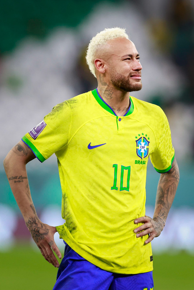 [Photo] Nước mắt lăn dài trên má Neymar, Brazil chia tay World Cup ảnh 8