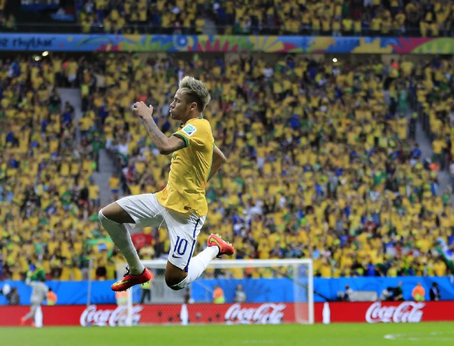 Đồ họa 3D cú đúp của Neymar trong trận Brazil hạ Cameroon ảnh 1